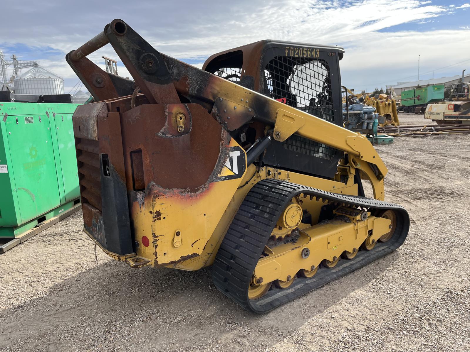 ./imagenes/INVOICE/2019/17480/MINICARGADOR CATERPILLAR 299D (7).JPG